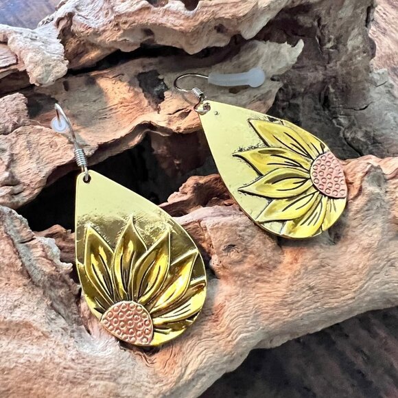 Two Tone Brass Copper Sunflower Earrings - Picture 1 of 4